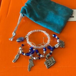 Runner Wine Charms and bag